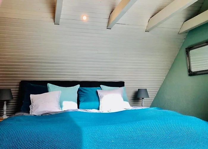 Little Blue #7 * Fehmarn